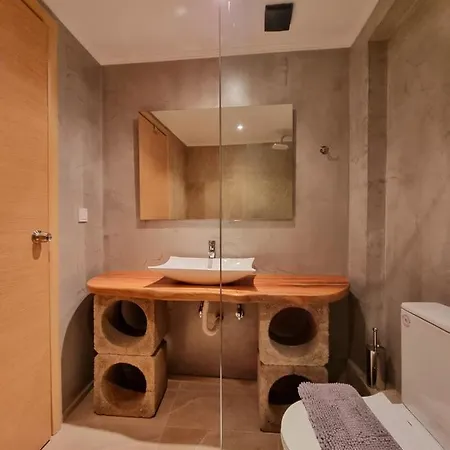 Karagiannis Hotel 2*