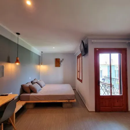 Karagiannis 2* Limenaria (Thasos)