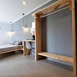 ホテル Karagiannis