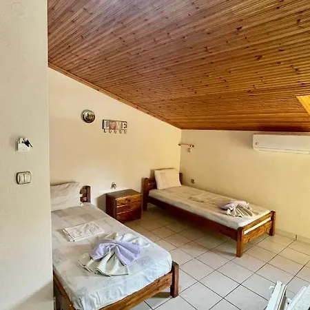 Hotel Karagiannis 2*